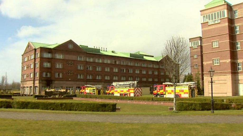 Fire breaks out at Beardmore Hotel in Clydebank BBC News