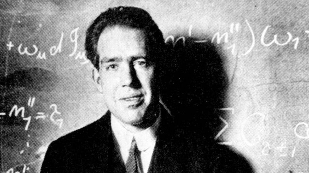 Niels Bohr letters reveal trials of his time in England - BBC News