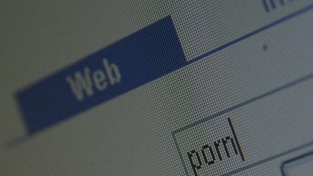 Porn 'should be discussed in schools' - BBC News