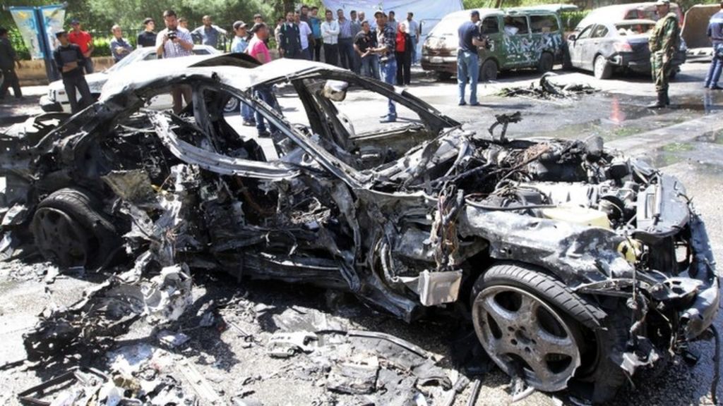 In pictures: Damascus car bomb 'targeted Syria PM Halqi' - BBC News