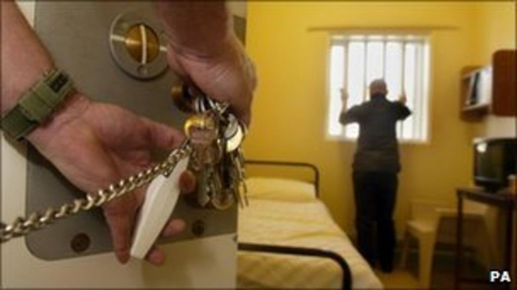 prison-reform-trust-let-prisoners-use-the-internet-bbc-news