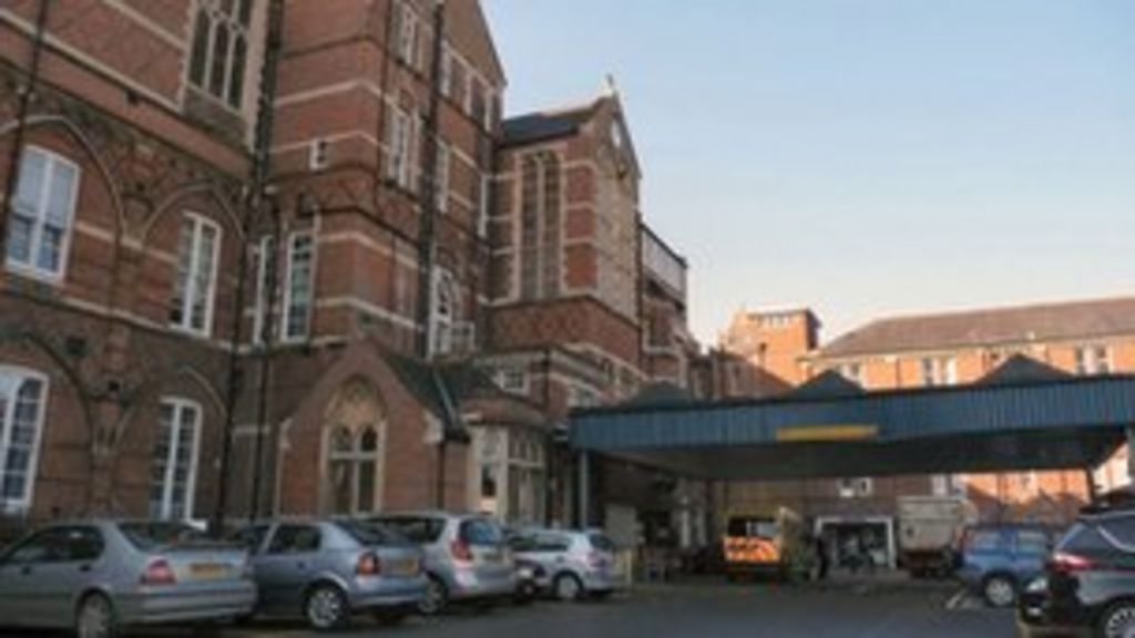 Winchester Hospital 12hour A&E delays 'due to bad winter' BBC News