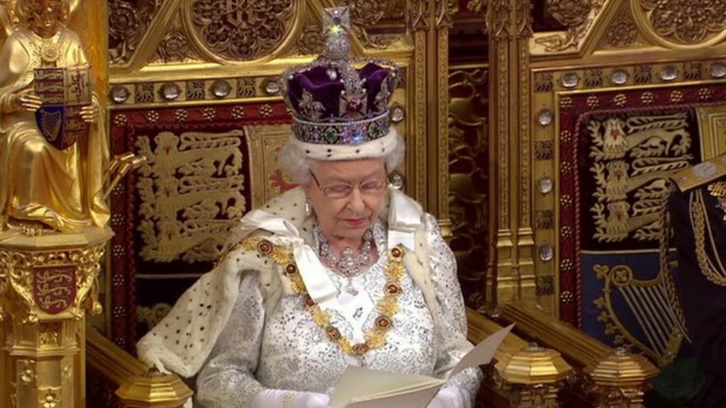 Queen's Speech: Immigrants to face tougher rules - BBC News