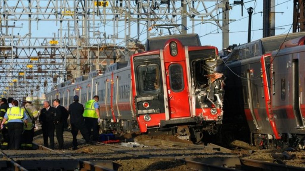 Dozens Injured In Headon Train Crash In Connecticut BBC News
