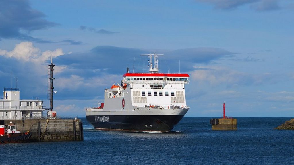 New Isle of Man ferry plan to 