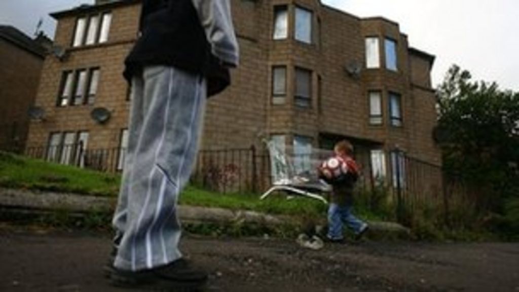 Scotlands Inequality Widening Oxfam Warns Bbc News 4333