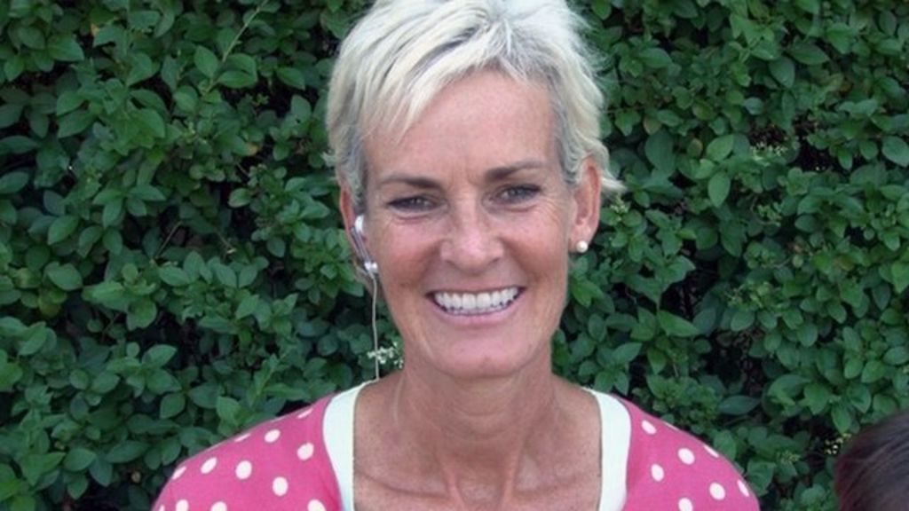 Judy Murray: 'I hoped Andy wouldn't forget me' - BBC News