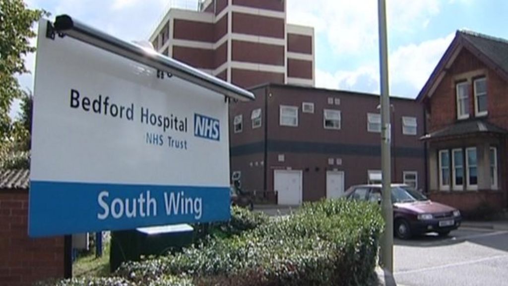 Bedford Hospital meeting held over children's services BBC News