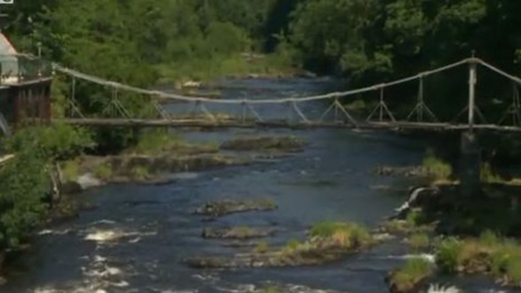 Llangollen chain bridge gets lottery restoration grant BBC News