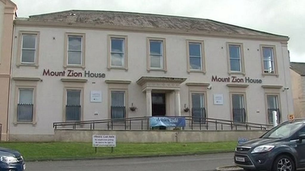 Housing Executive 'broke rules' over Lurgan homeless scheme BBC News