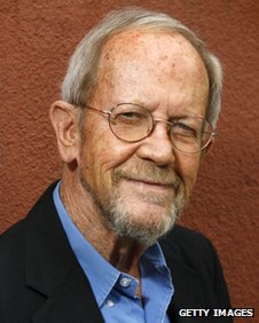Elmore Leonard, crime novelist, dies aged 87 - BBC News