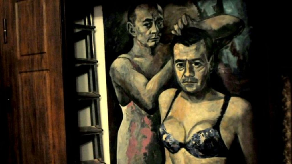 Vladimir Putin 'underwear' painting removed from Russian gallery ...