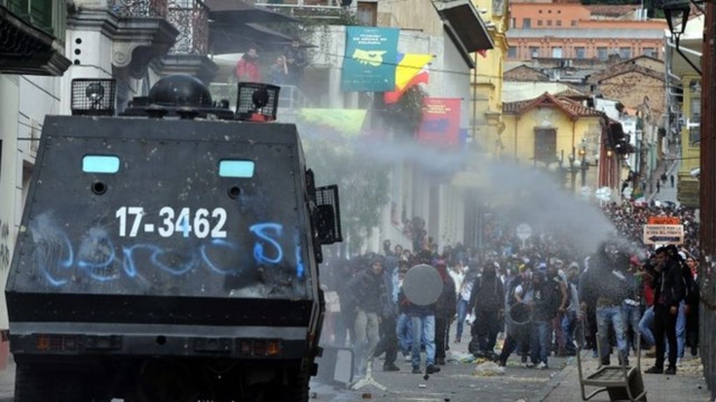 Colombia Farmers Strike Gets Bogota Marchers Support Bbc News 2205