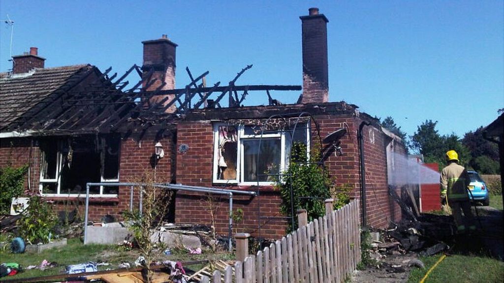 Burwell House Fire Victim Bedridden Say Neighbours Bbc News