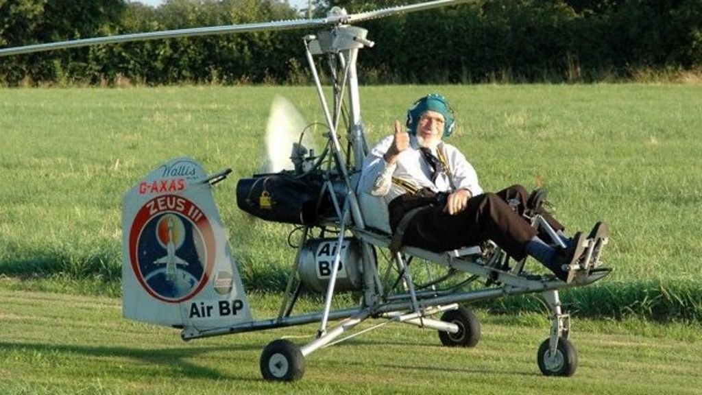James Bond stuntman's autogyro for sale BBC News