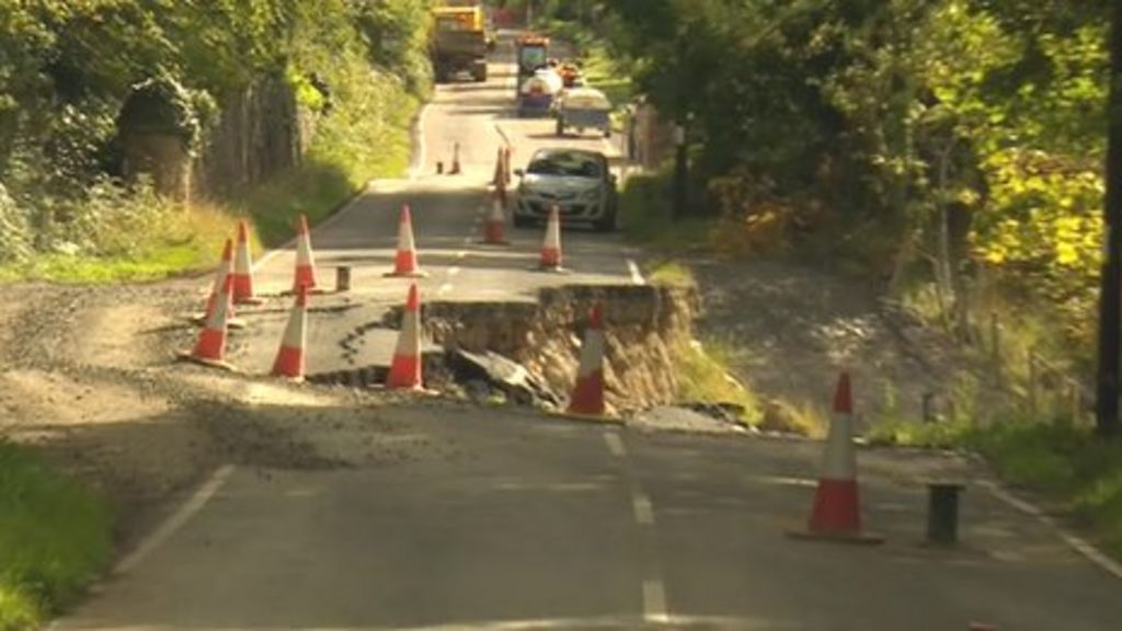 Landsliphit Rothbury road to remain closed until 2015, council says