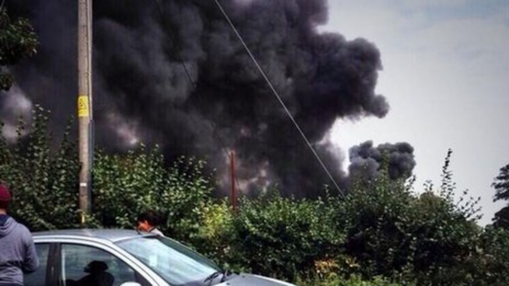 Flights redirected after fire breaks out in Slough BBC News