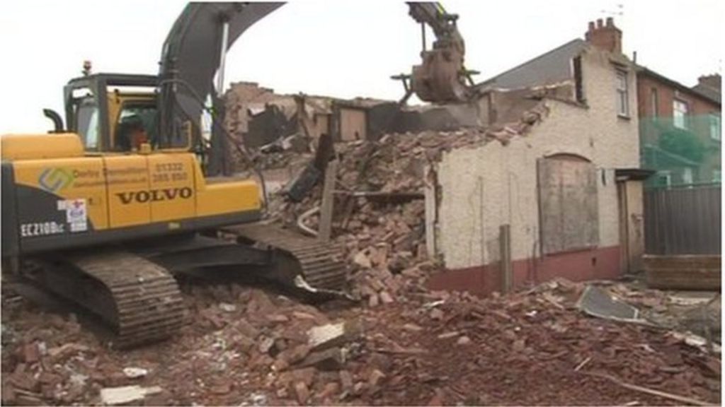 Philpott Fire Deaths House In Derby Is Demolished Bbc News