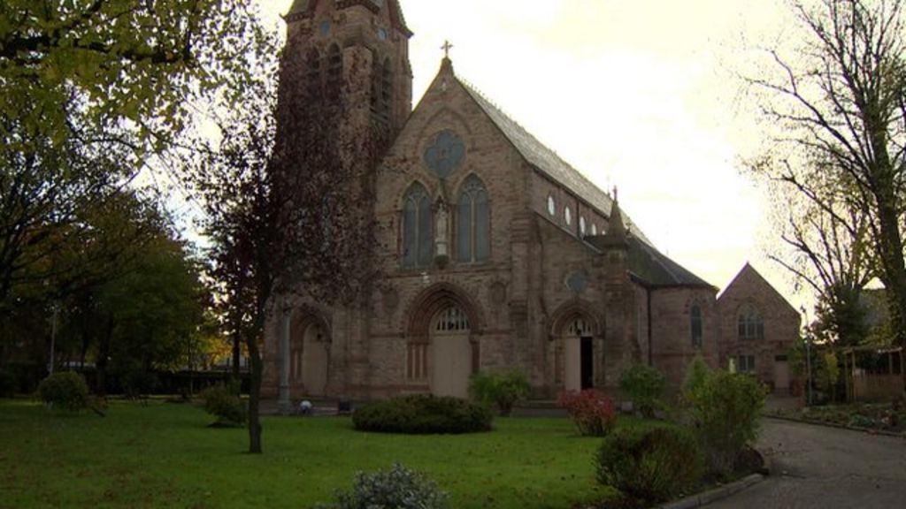 new-peace-fence-at-st-matthew-s-church-in-east-belfast-bbc-news