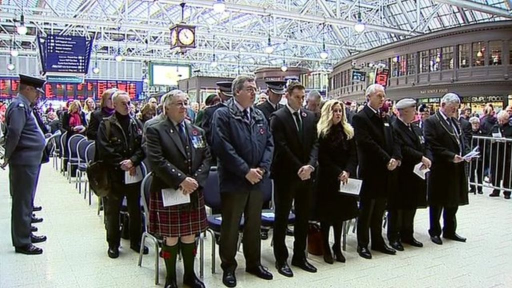 Armistice Day UK remembers BBC News