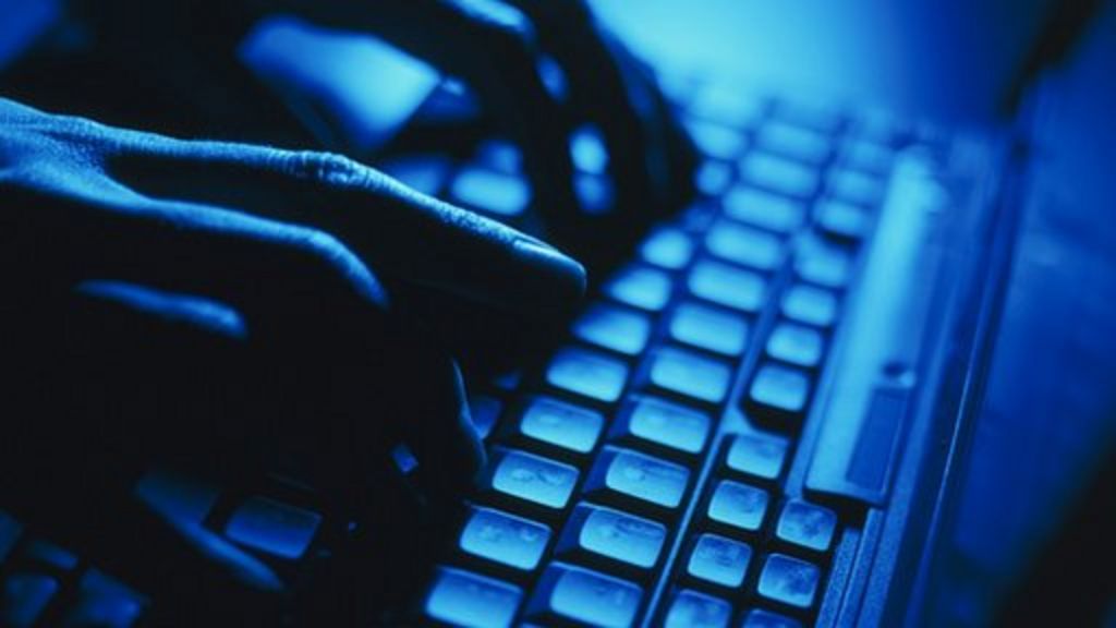 Cyber Bank Robbers Steal 1bn Says Kaspersky Report Bbc News