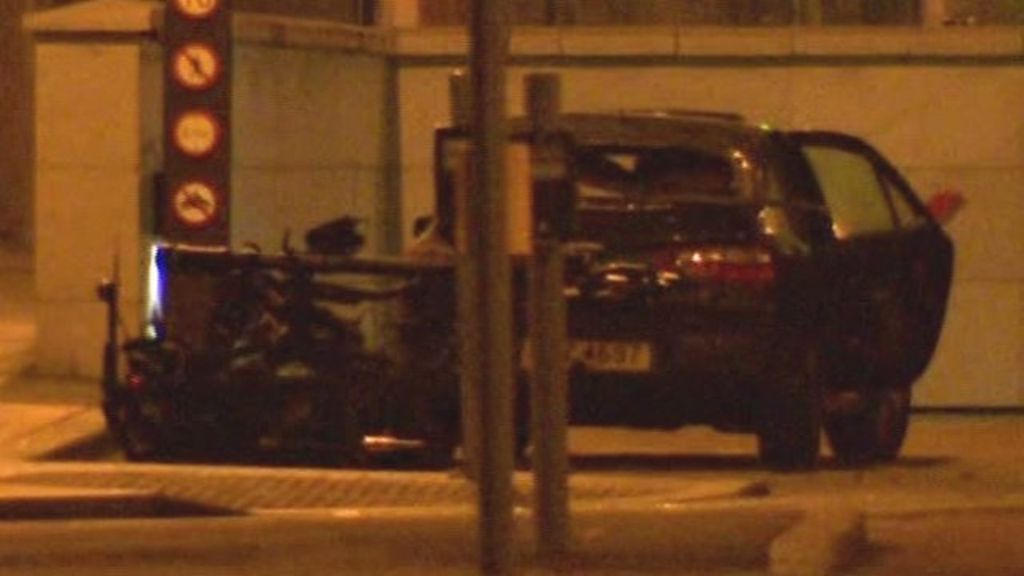 60kg car bomb partially explodes in Belfast city centre BBC News
