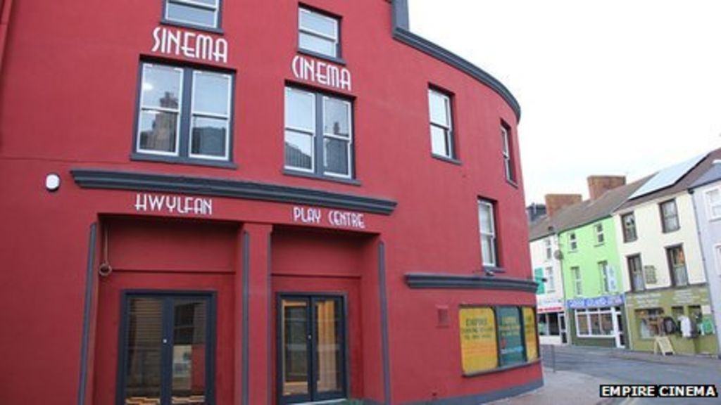 Holyhead's Empire Cinema Opens After £460,000 Refurbishment - BBC News