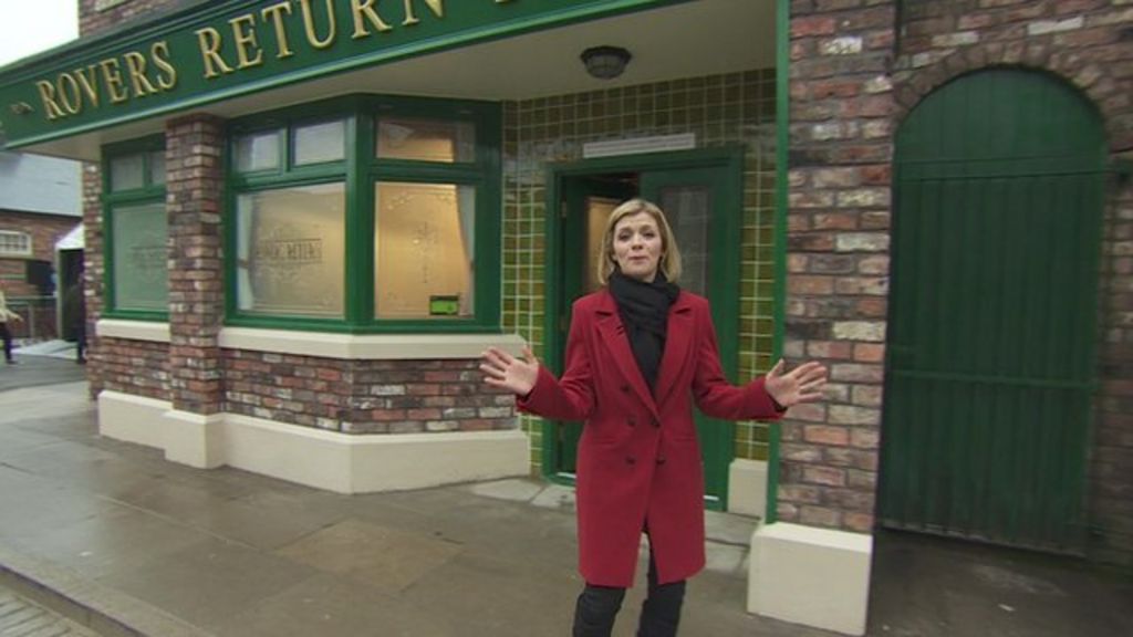 Coronation Street's new set unveiled BBC News