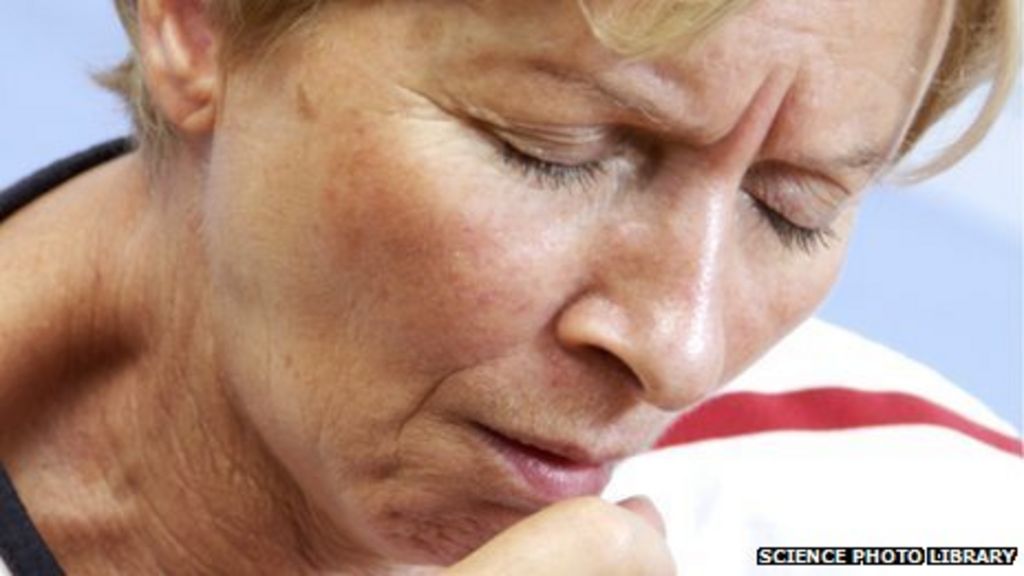 Cough campaign 'boosts lung cancer diagnosis' - BBC News