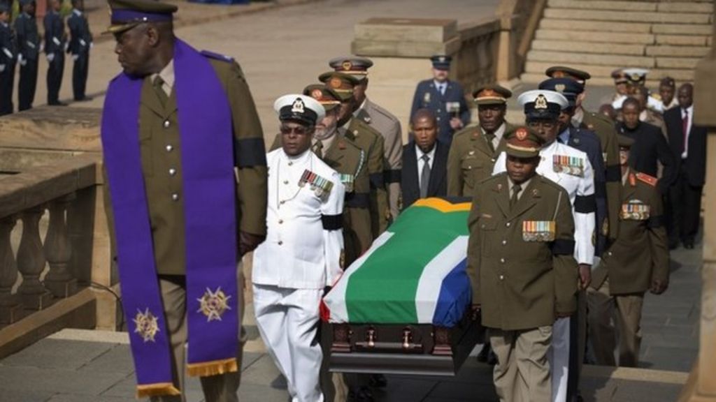 Nelson Mandela's body lying in state - BBC News