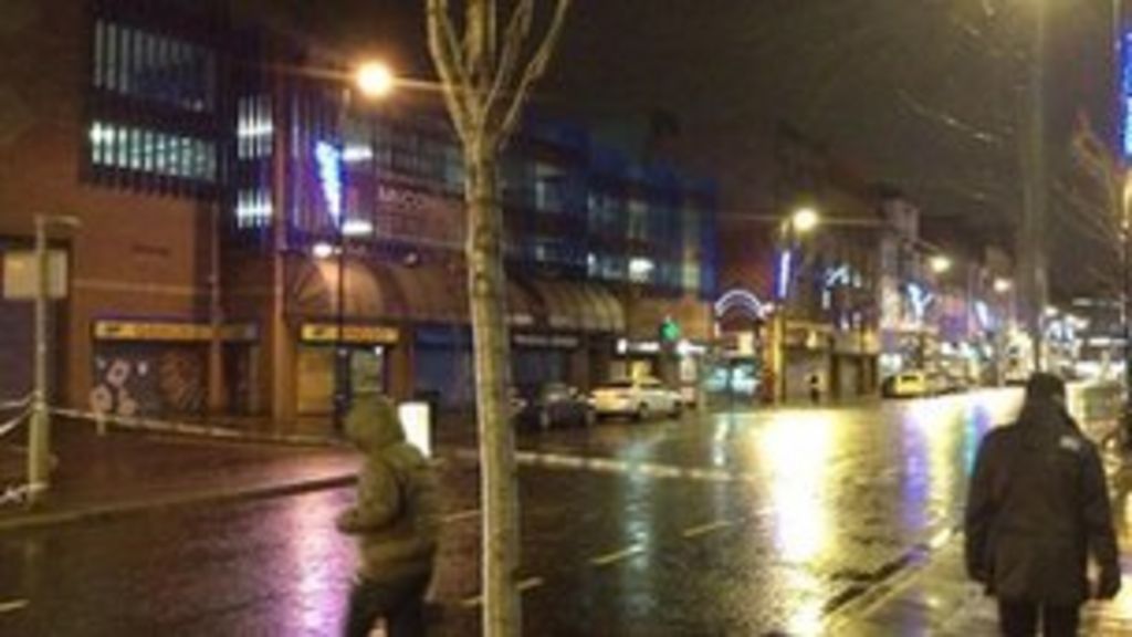 Alert Closes Streets In Belfast City Centre - BBC News