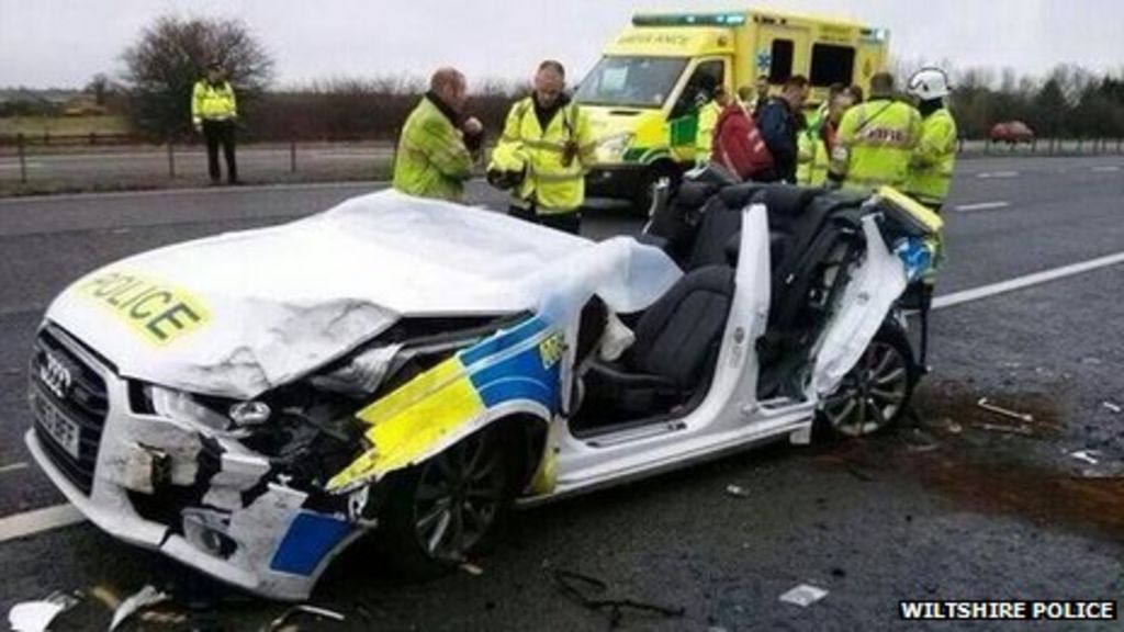 Police Car Involved In M4 Crash Near Swindon Bbc News