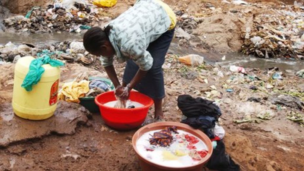 Humanitarian Aid Can Benefit Donors Too, Says Study - BBC News