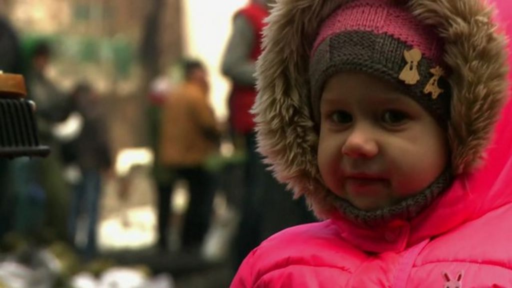 Families Divided Over Maidan Protests Bbc News 4883