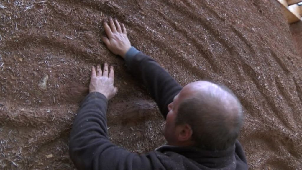 Mud house grand designs Mud house grand designs