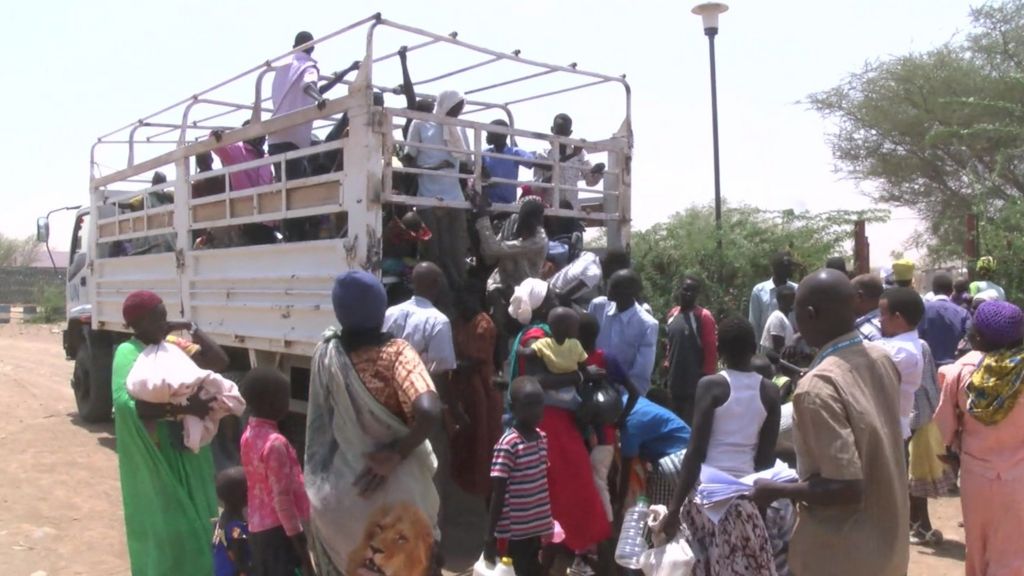 S Sudan Refugees Rebuilding Lives In Kenyas Kakuma Camp Bbc News 
