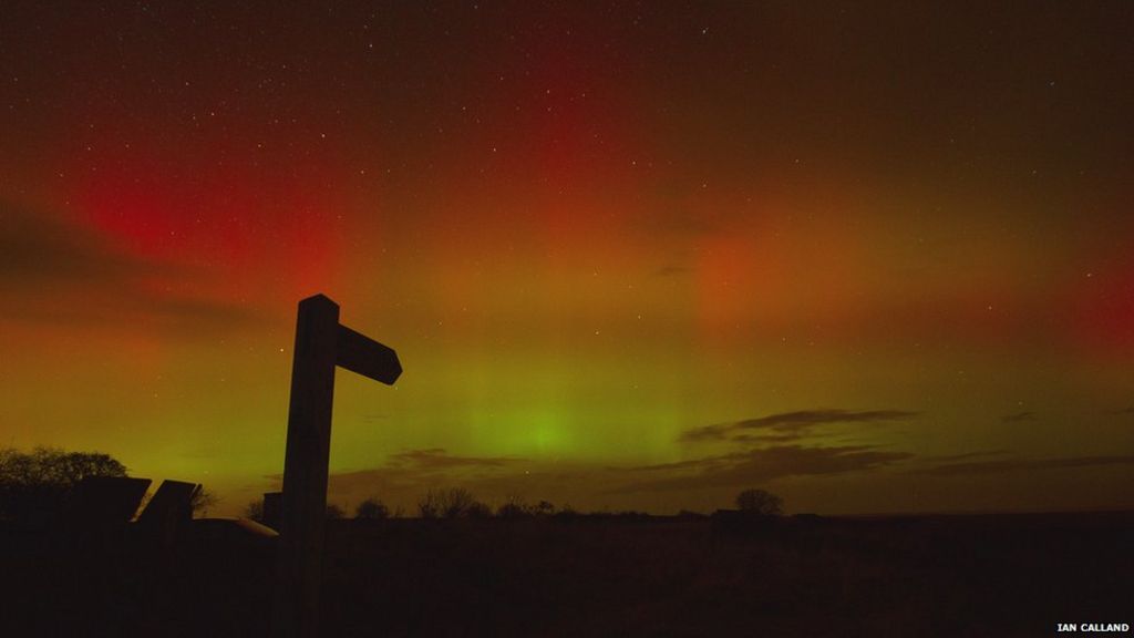 Your pictures: Aurora Borealis - BBC News