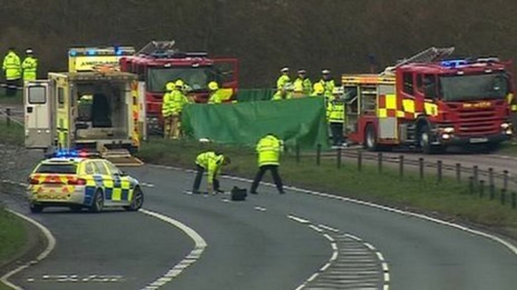 A1114 Essex crash Baby survives fatal collision BBC News