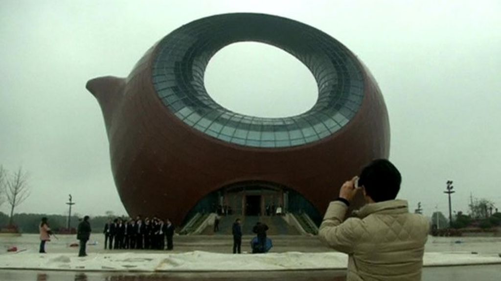 Teapotshaped building causing a stir in eastern China BBC News