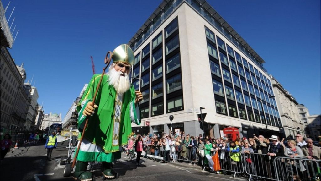 Thousands celebrate St Patrick's Day in London BBC News