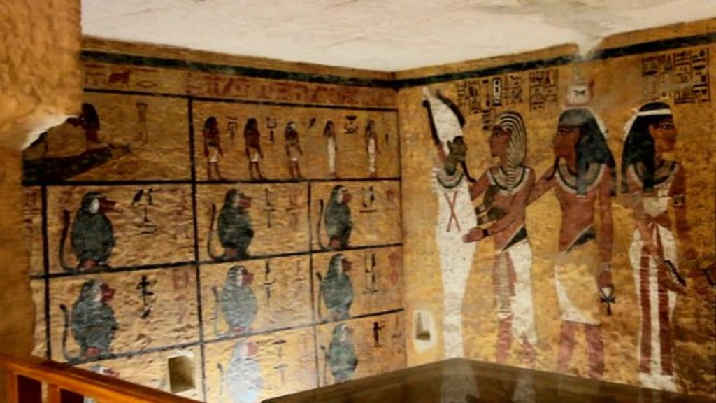 Inside replica Tutankhamun tomb near Valley of the Kings - BBC News