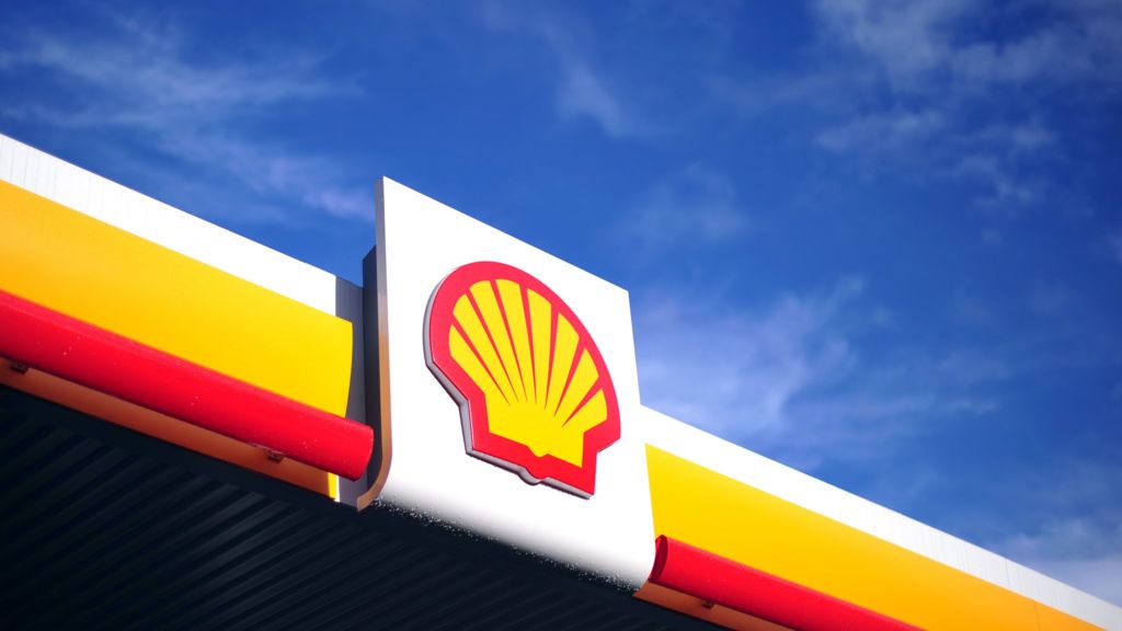 Royal Dutch Shell sees &#39;robust&#39; profits rise - BBC News