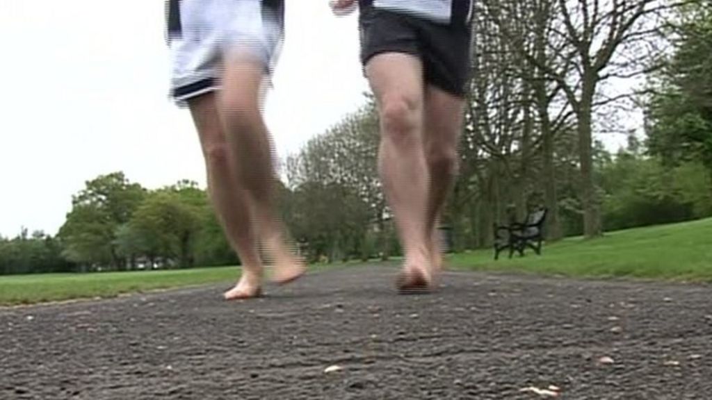 Belfast Marathon Pair to run in bare feet BBC News