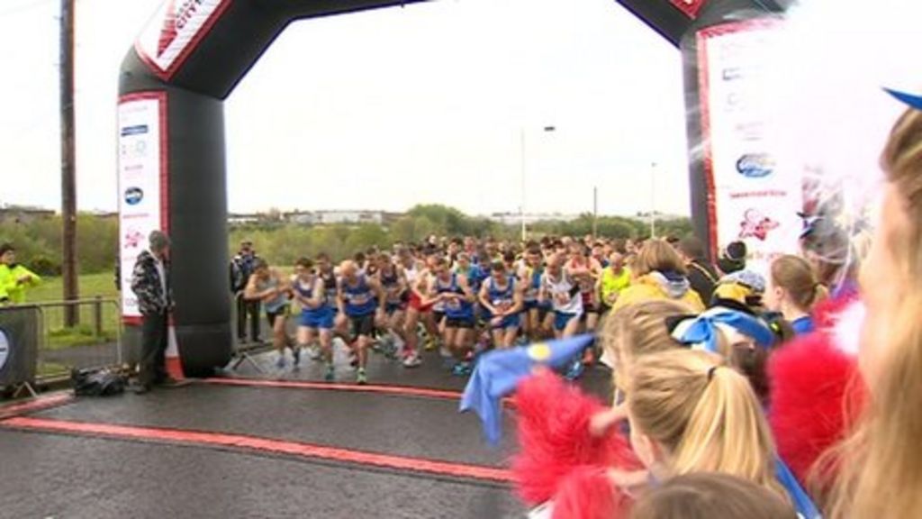 Thousands Take To Streets For Sunderland 10k And Half Marathon Bbc News