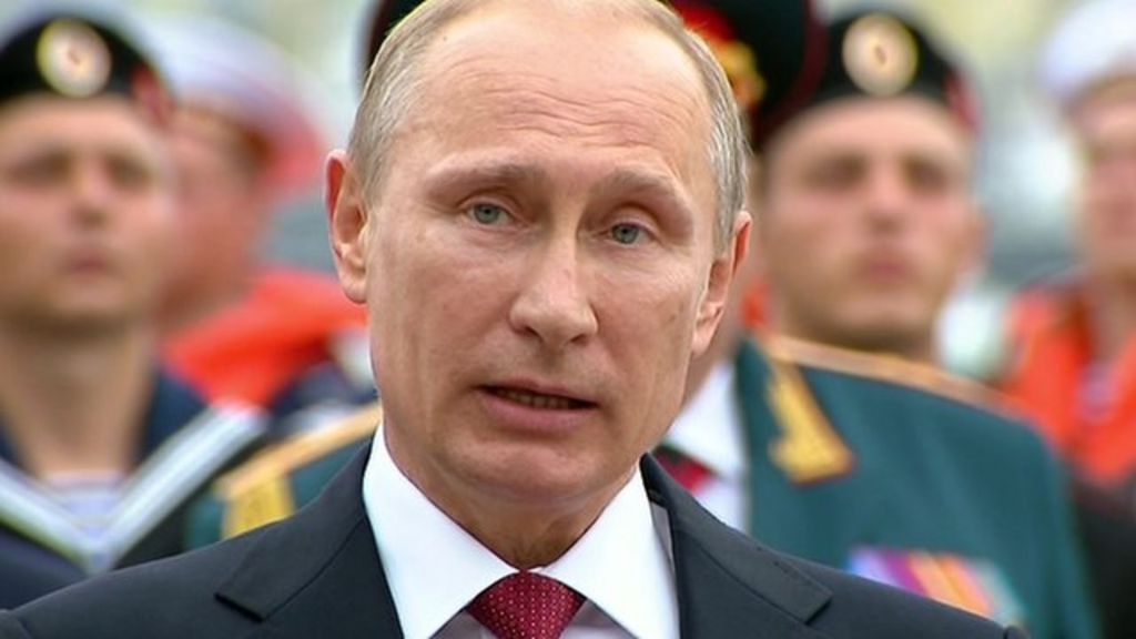 Ukraine Crisis Vladimir Putin Visits Annexed Crimea Bbc News