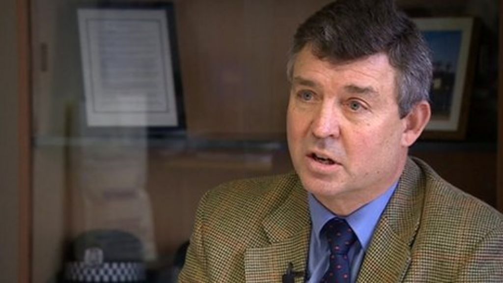 PCC Sir Clive Loader defends Lubbesthorpe legal action - BBC News