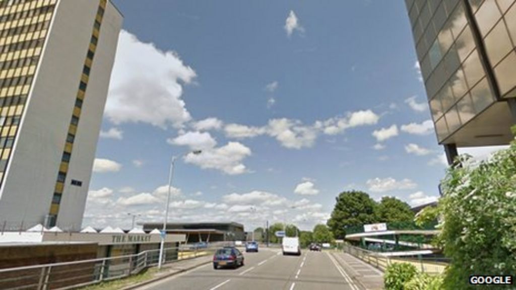Bracknell ring road makes way for new town centre BBC News