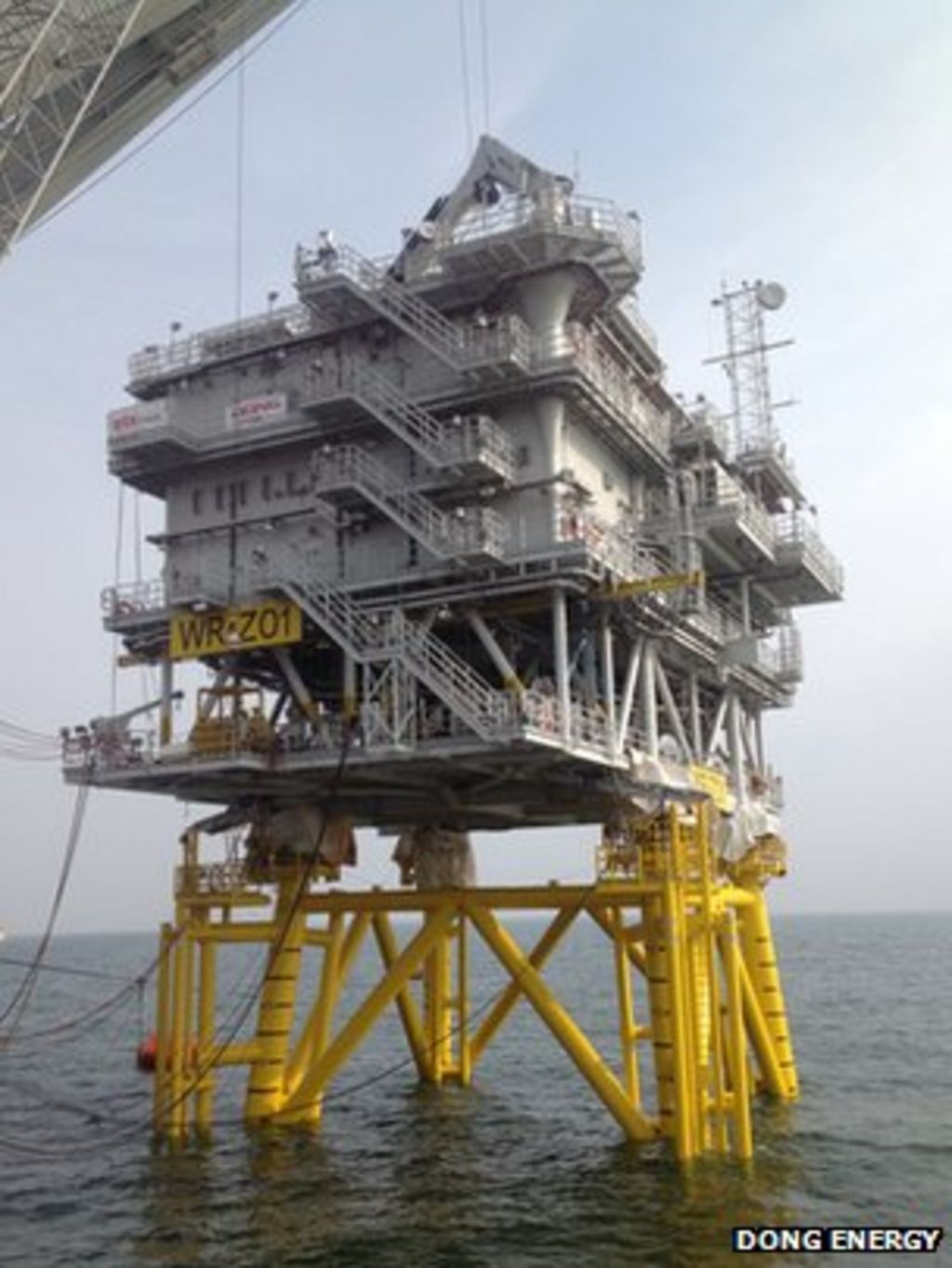 Offshore substation built at Westermost Rough wind farm site - BBC News