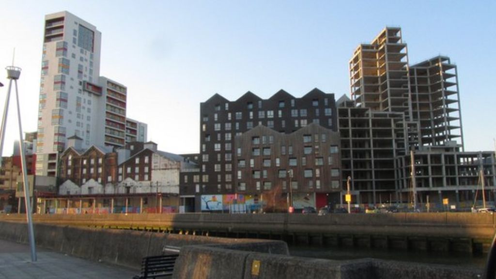 Ipswich waterfront 'wine rack' Planning granted BBC News