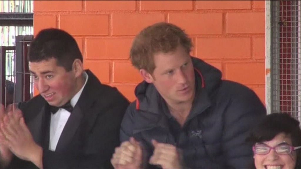 Prince Harry meets disabled children in Chile BBC News